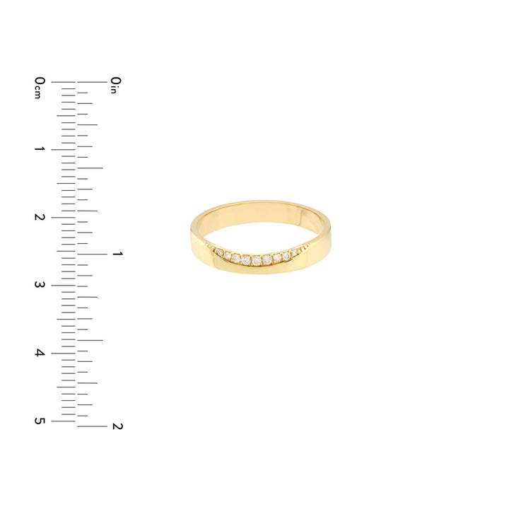 Diamond Curved Side Polished Band